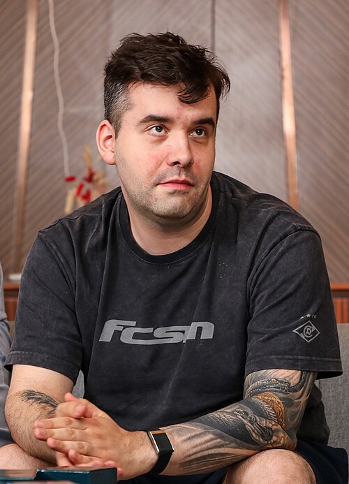 Ian Nepomniachtchi portrait